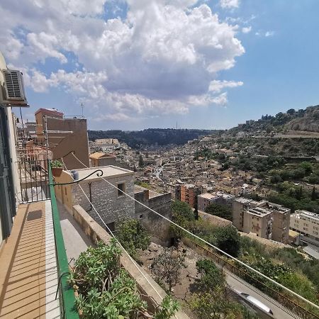 Balcone Barocco. Modica Exterior foto
