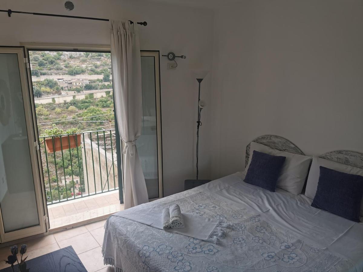 Balcone Barocco. Modica Exterior foto