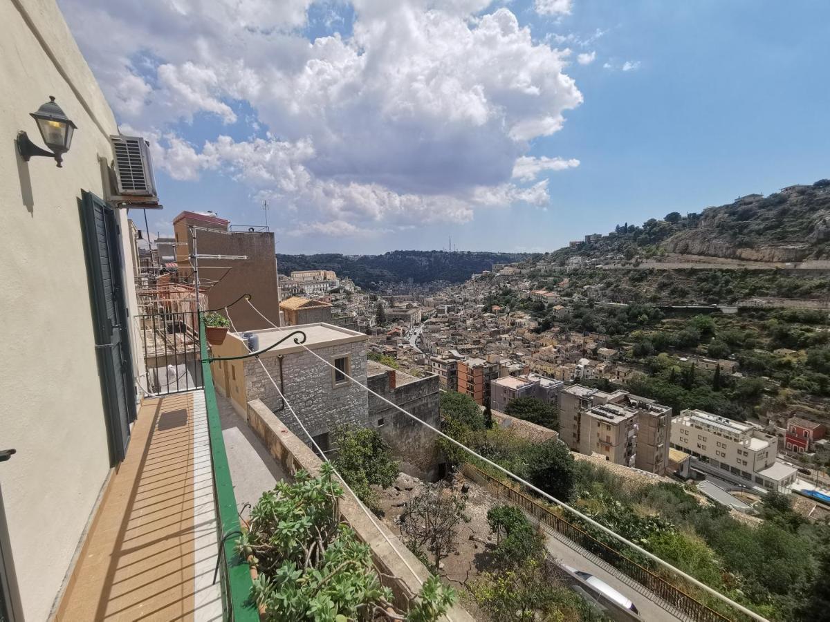 Balcone Barocco. Modica Exterior foto